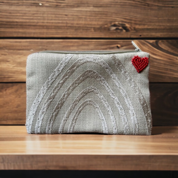 Handmade Small Fabric Pouch - Picture 1 of 5